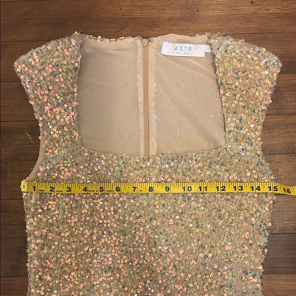 ASTR the Label Galaxy Gold Sequined Mini Dress - Large, NWOT - Picture 10 of 13